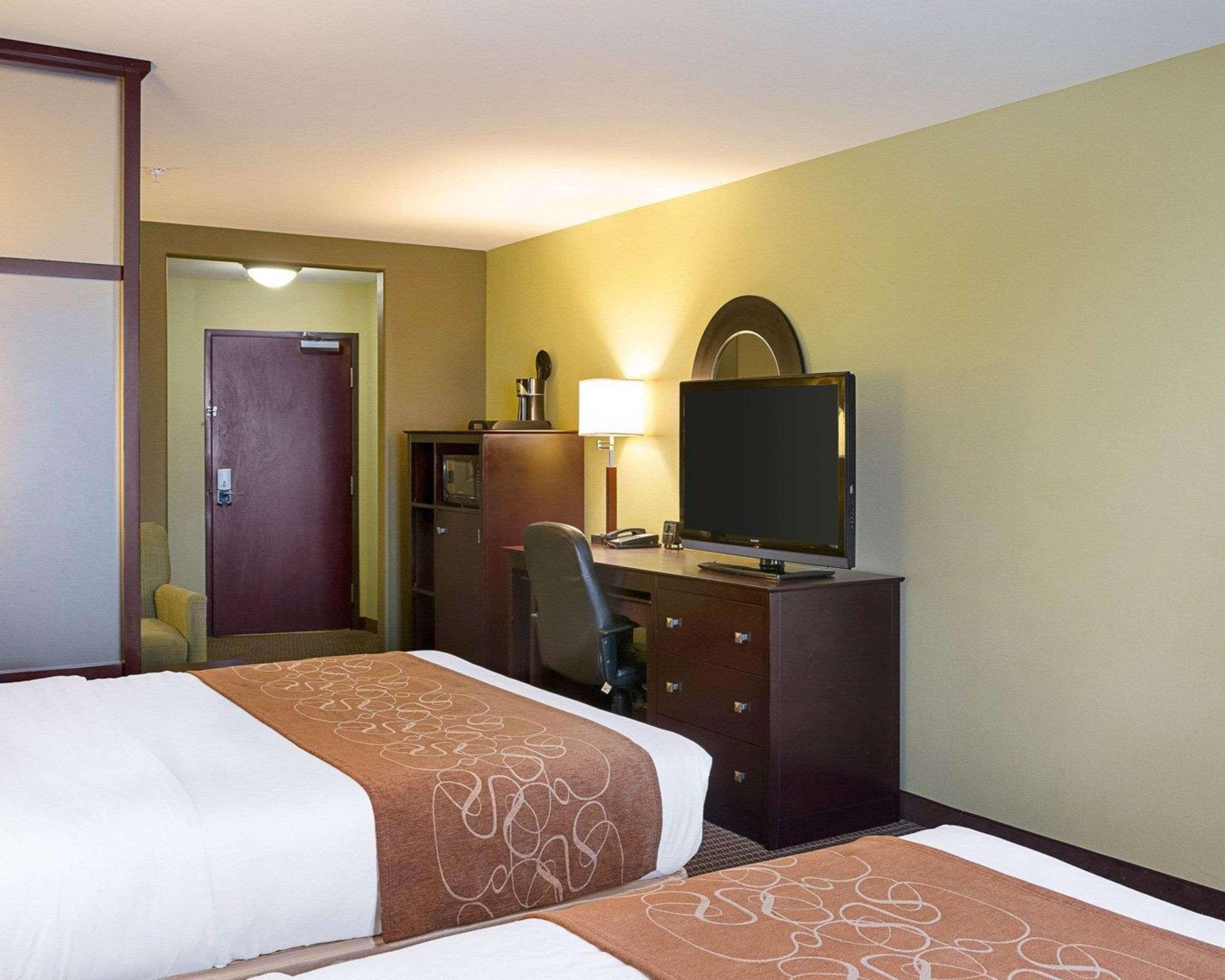 Comfort Suites Harvey - New Orleans West Exterior photo