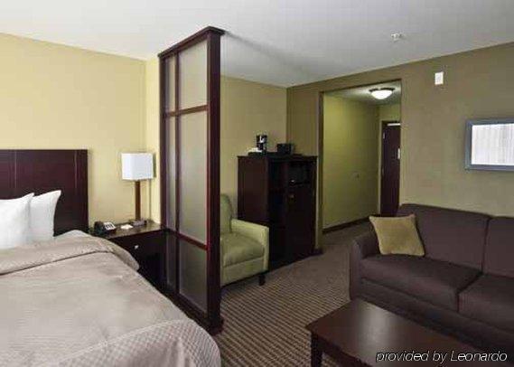 Comfort Suites Harvey - New Orleans West Room photo